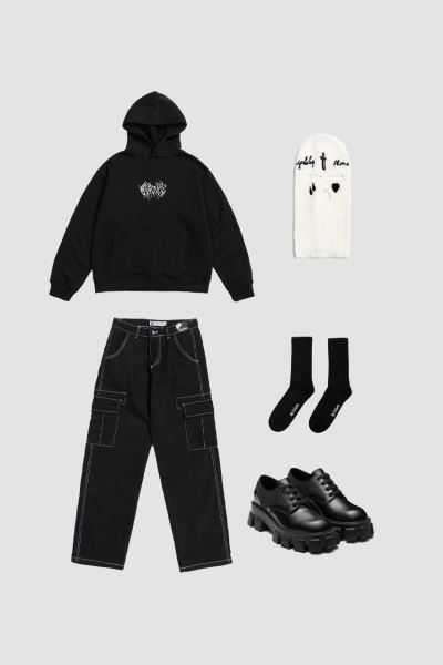 Siyah Siyah Hoodie Kombini